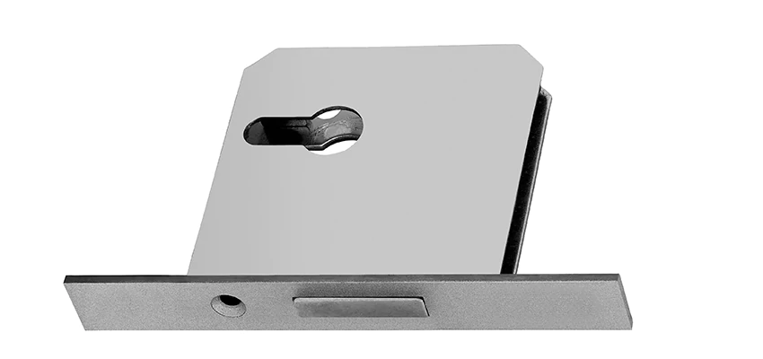 Fix A Deadbolt Door Lock in Highland, California